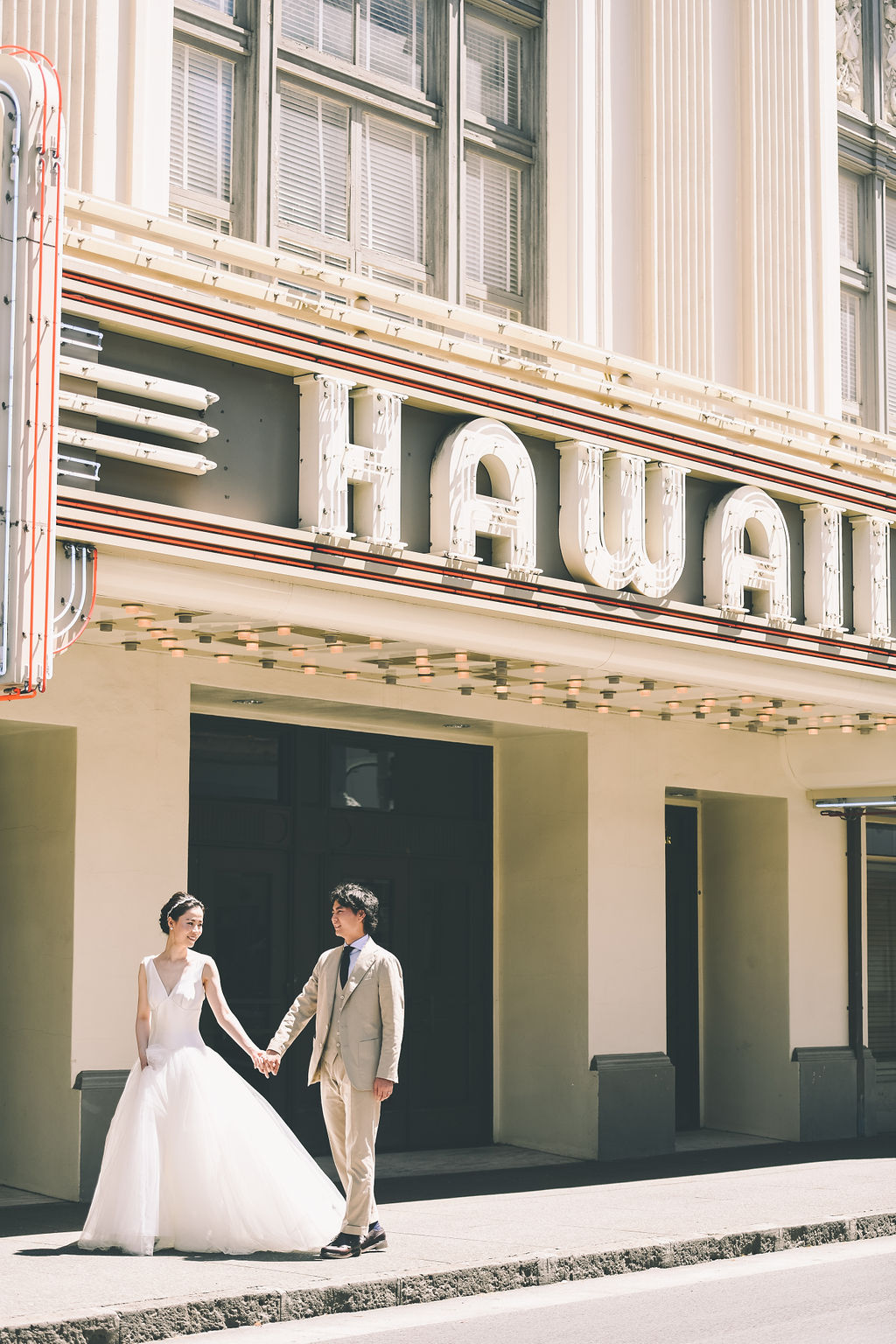 ハワイ挙式 ブログ 定番でもふたり流に楽しむダウンタウン ハワイ挙式 マウイ挙式 なら マイフェイバリットパート へ